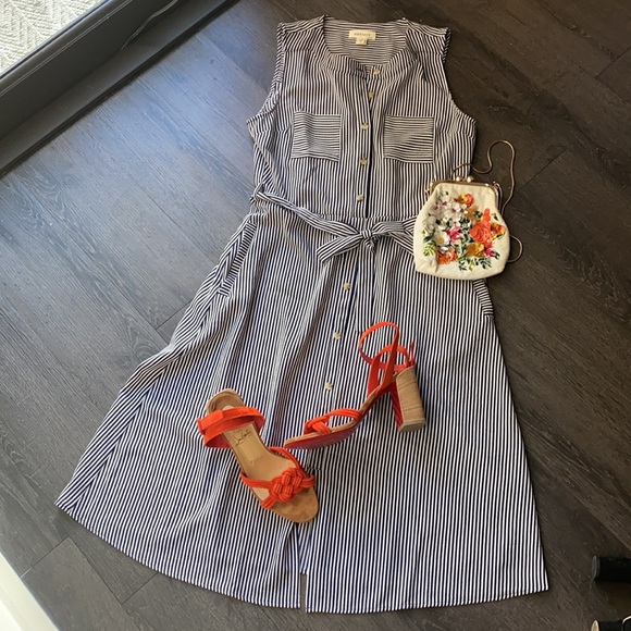 Never worn blue and white stripe dress - Picture 7 of 8